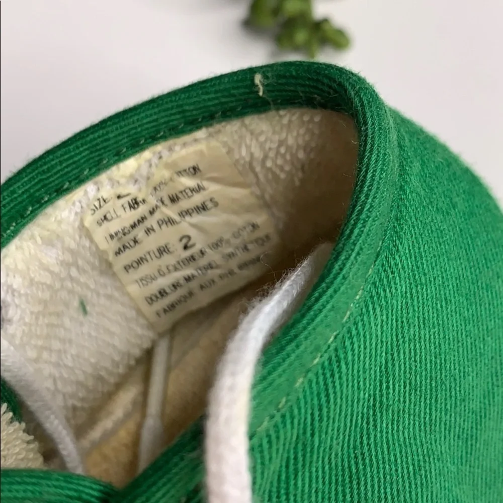 Vintage 1990s Baby Gap Infant Kelly Green cloth crib Sneaker Sz 2